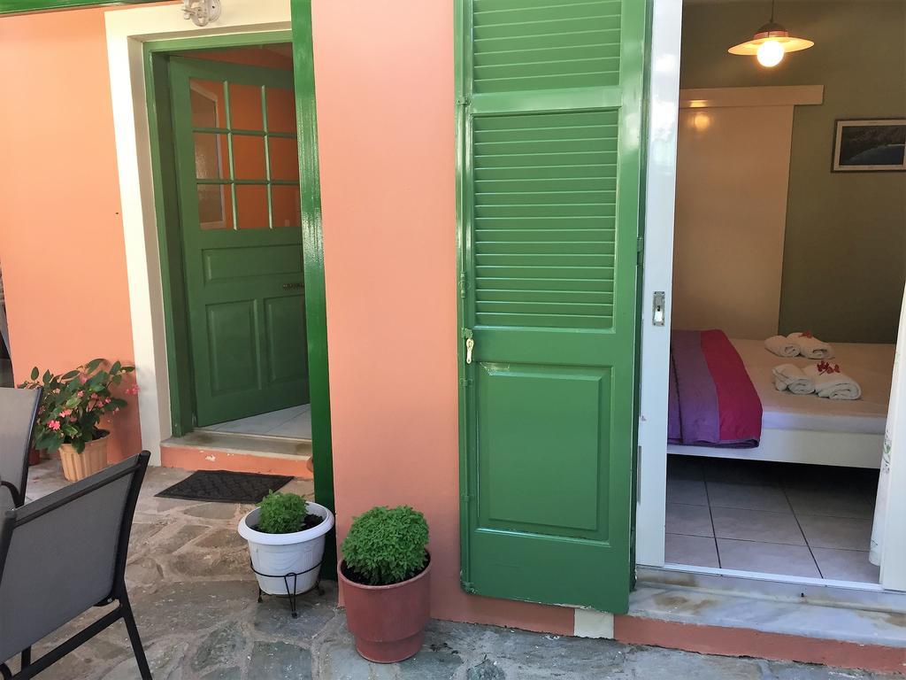 Georgakis George Rooms Vasiliki  Exterior photo
